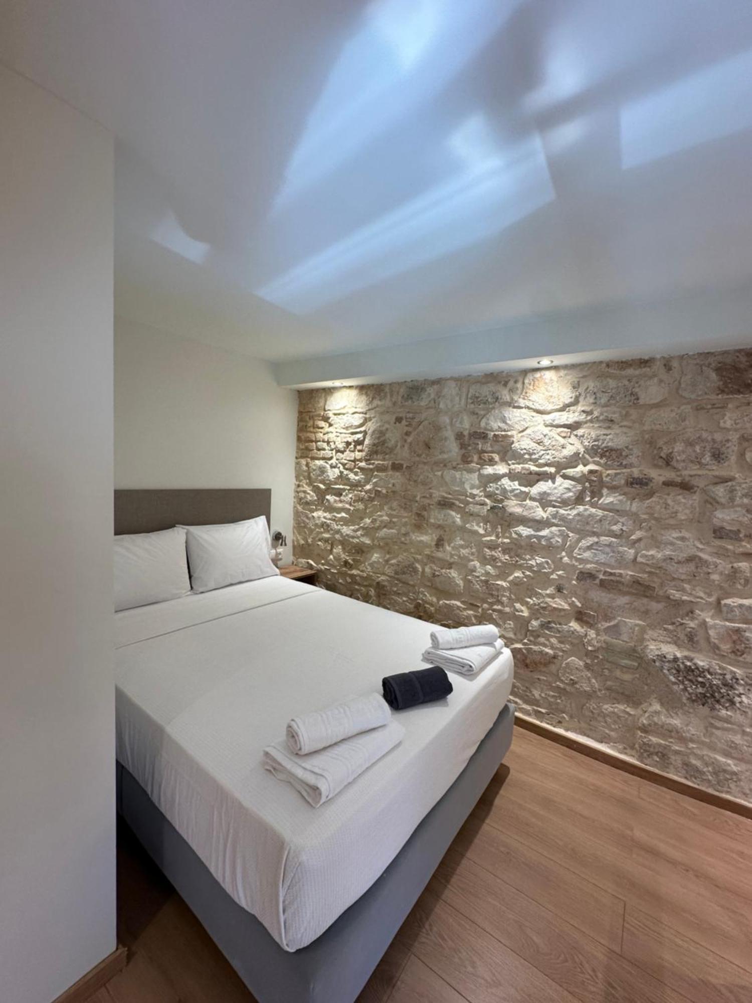 Q Rocco Apartments, Corfu Town Exterior photo